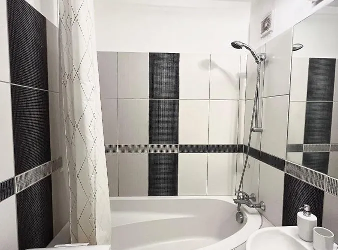 Apartment Elegant Escape - Free Parking, Easy Access To Centre Bratislava